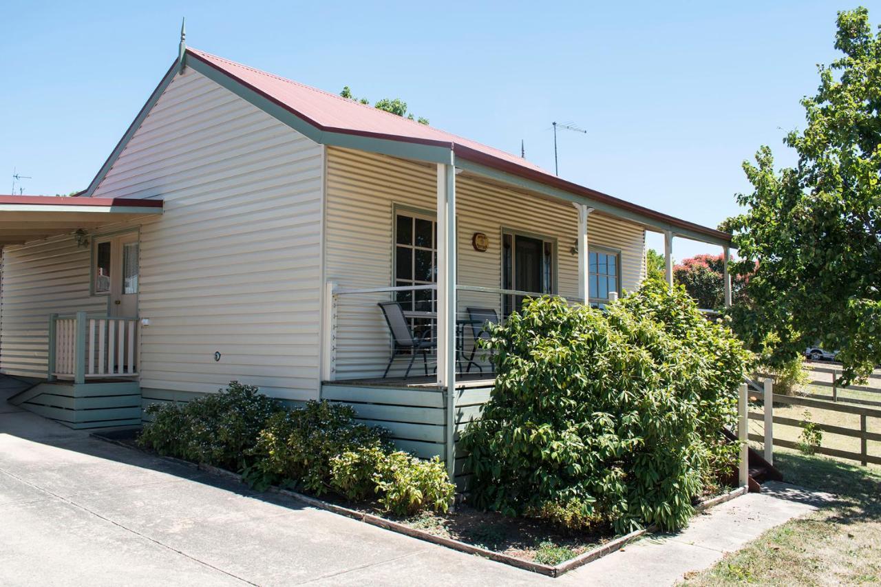 Aveley - Daylesford Villa Exterior photo